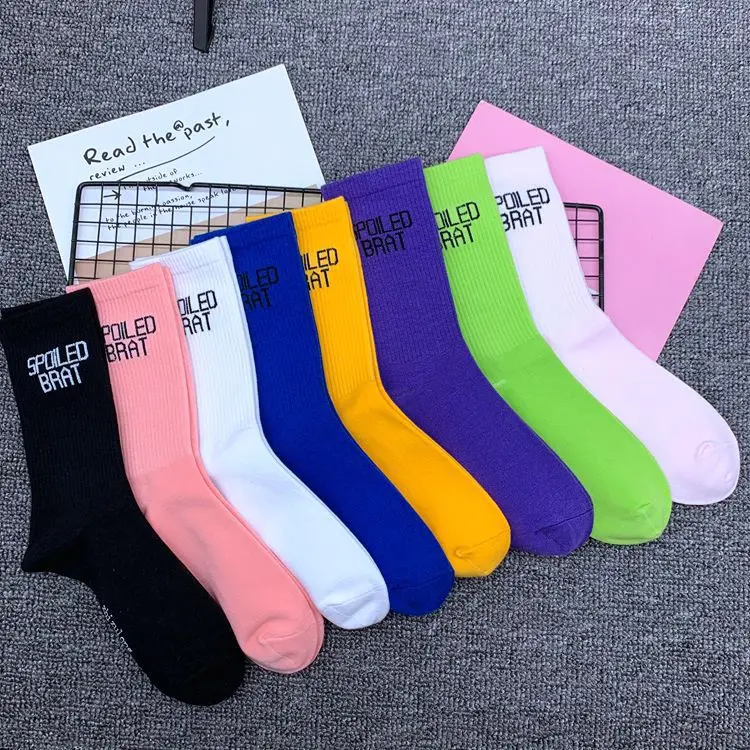 

Drop Ship 2021 Adult Mid Calf Crew Socks Spoiled Brat Child Rainbow Pink Black White Purple Plain Colour English Words SOX