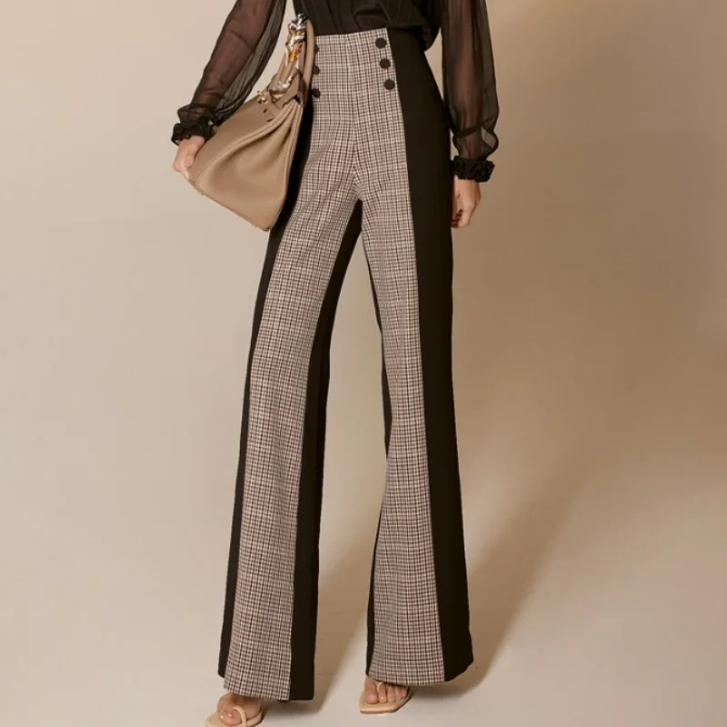 Рисунок 3 - Брюки женские с завышенной талией и широкими штанинами