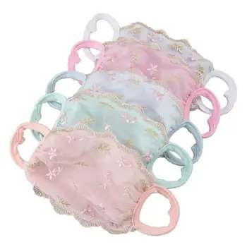 

Women's Floral Print Sunscreen Imitation Silk Mask Lady's Breathable Embroidery Cotton Lining Lace Mouth Muffle Lace Mask