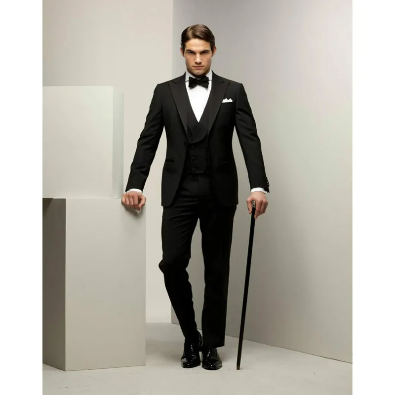 

2017 black Groom suit Formal suit Wedding suit for men Groomsman Tuxedos Peaked Lapel With Shawel Lapel Vest Men Suits A050