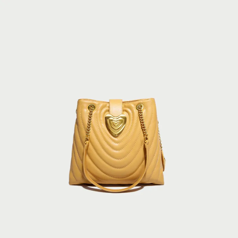 

2020 new in fashion split leather heart handbag women big bucket bag