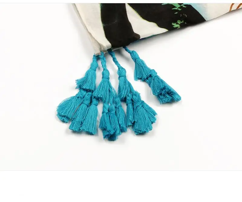 4449854612_590449100