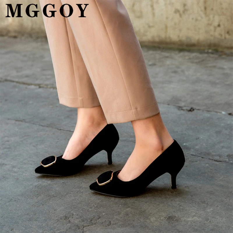 

Frosted High Heels Shoes Women Pumps Metal Decoration Pointed Toe Ladies Heels Mid Heel 2020 Spring Shoes Women Plus Size 42 43
