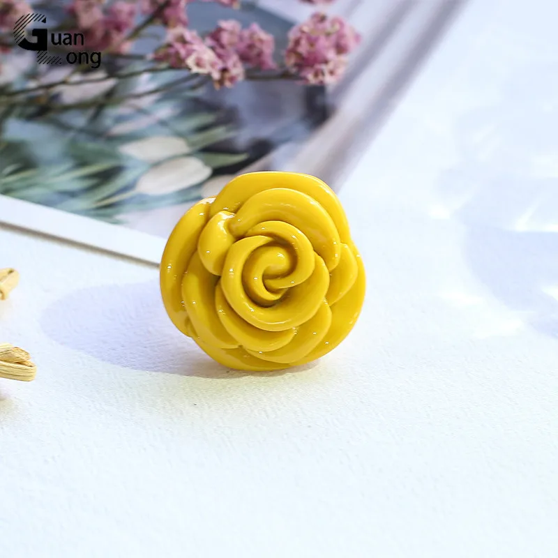 Finger Ring Acrylic Rose Flower Women's Ring for Teen Girls Fashion Jewelry