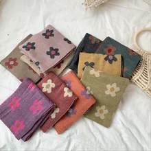 Корейский детский зимний шарф ins Xuan Yafeng с маленьким цветком, шерстяной вязаный детский нагрудник, зимний теплый комбинезон для девочек