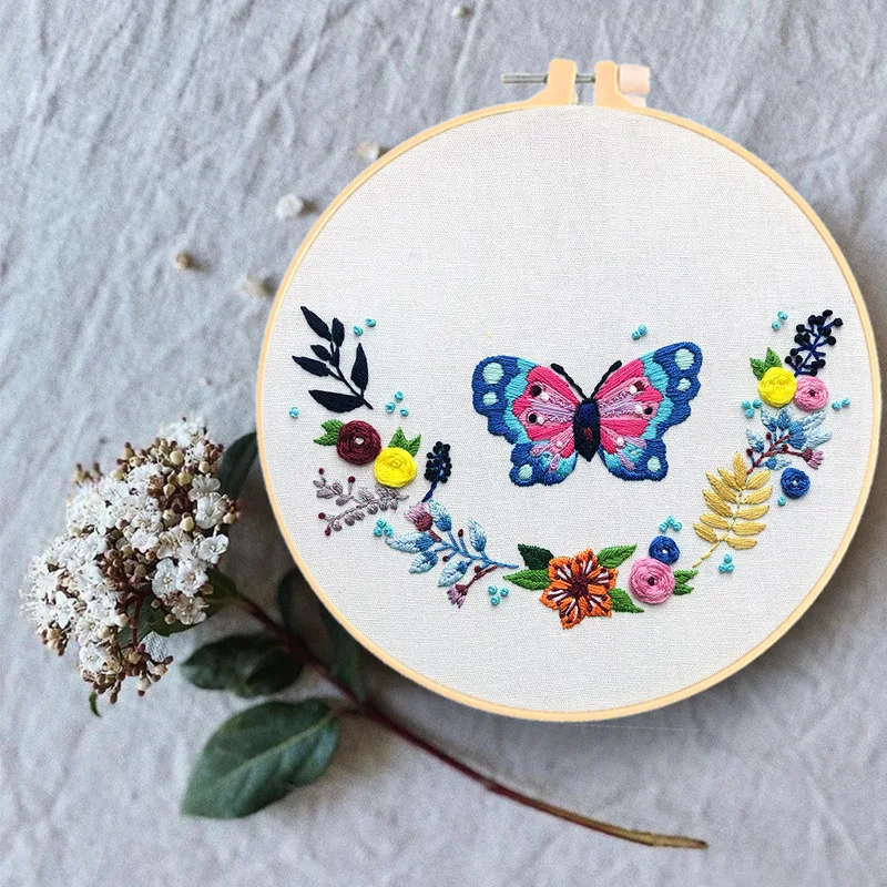 20cm Butterfly Embroidery DIY Material Package Flowers Pattern DIY Cross Stitch Embroidery Kit DIY with Hoop Room Decor