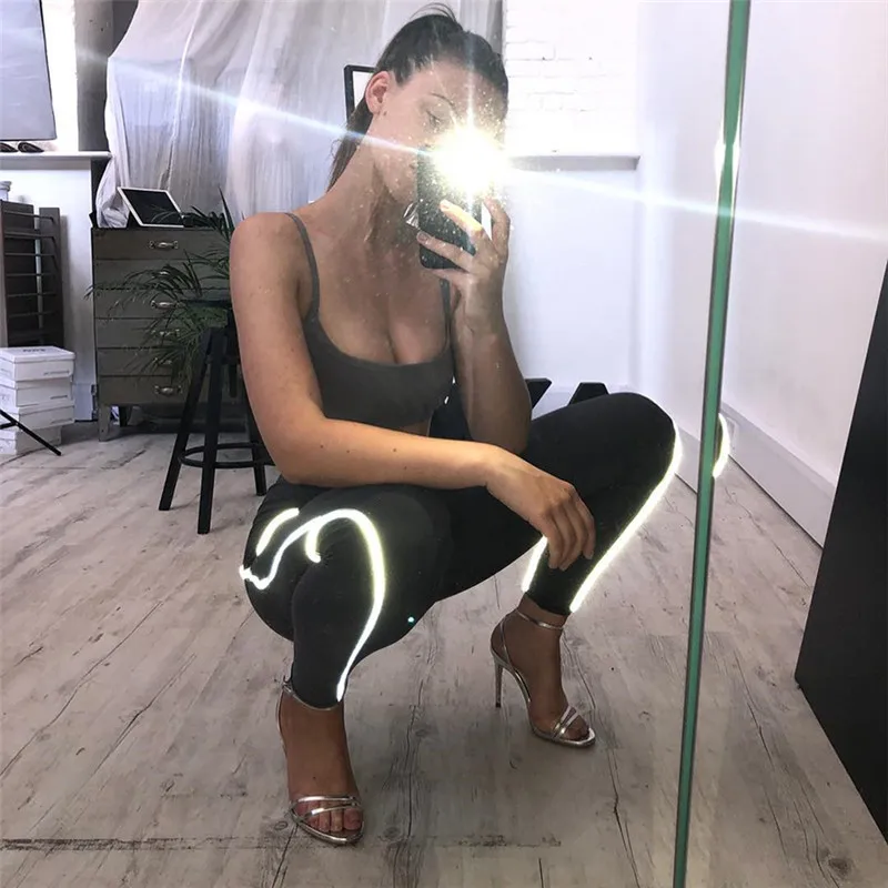 1 (10)