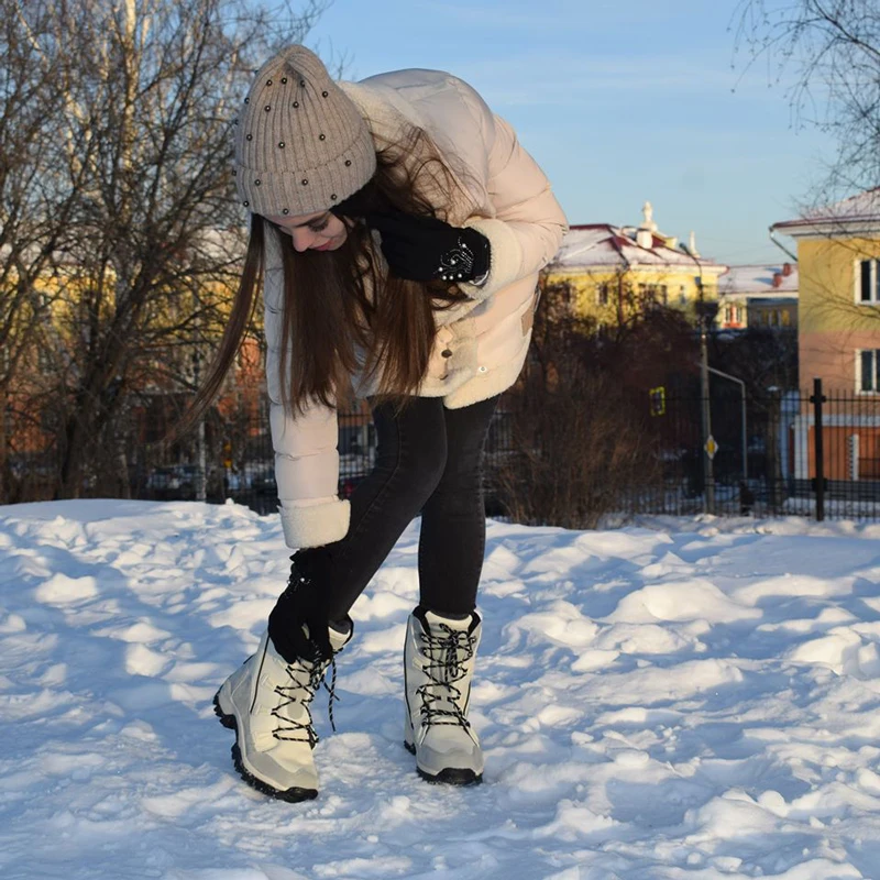 Женские зимние ботинки; цвет черный, бежевый; зимняя обувь; женские ботильоны; Водонепроницаемая плюшевая обувь на плоской платформе; botas femininas; размеры 36-42