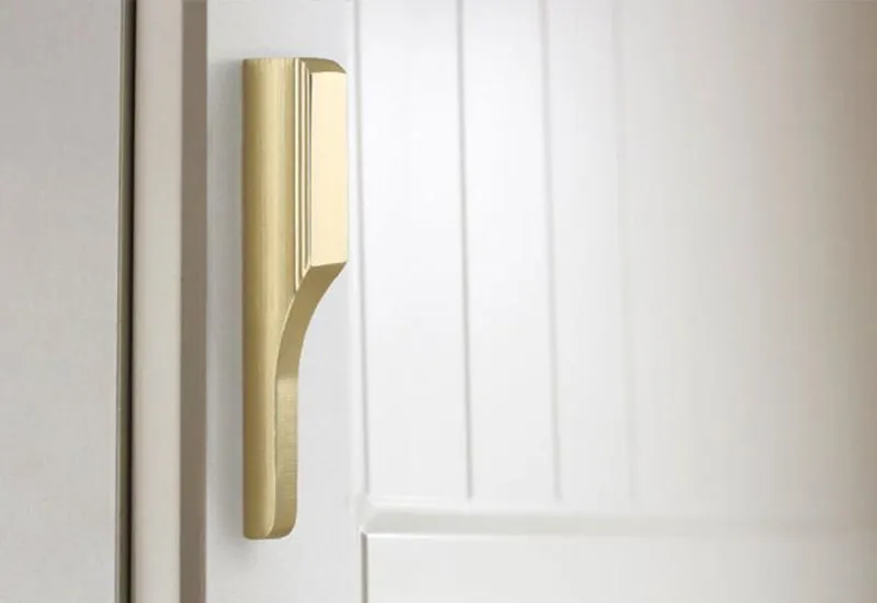 Brushed Brass  Factory Price Furniture Handle  Kitchen Cabinets special design Pulls cupboard arched handle Rome Stylish Aluminum  drawer pulls  