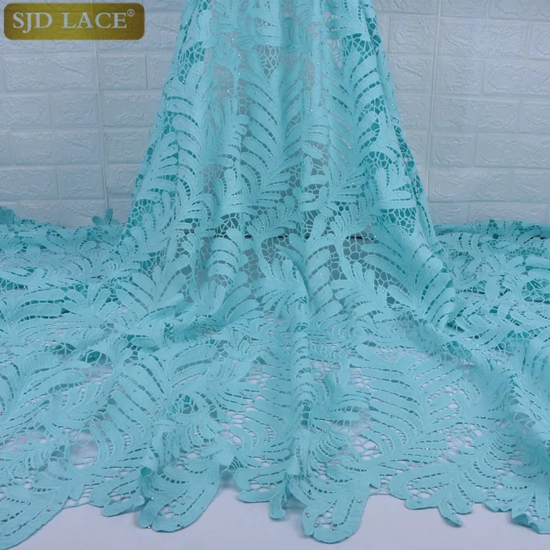 

2019 African Lace Fabric With Stones Nigerian Guipure Cord Lace Fabric Holes Water Soluble Milk Silk Lace For Party GarmentA1743