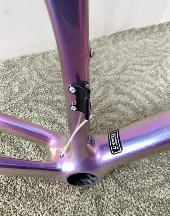 

2019 Lightweight V brake and disc brake Bicycle Carbon Frame 49/52/54/56/58cm With Glossy/Matte Racing Bicycle Frameset