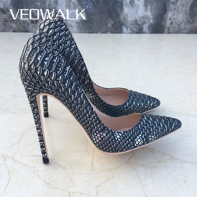 Veowalk с эффектом крокодиловой кожи тиснением Пикантные женские ботинки острым