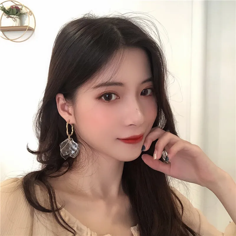 Модные женские серьги с акриловыми кисточками, классические длинные серьги с прозрачными лепестками для женщин