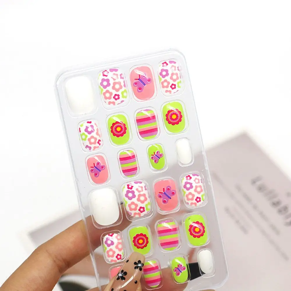 24Pcs/Set Wearable Girls Gifts False Gel Short Square Full Cover Finger Nails Decor Nail Tips Nail Art Fake Nails False Nail