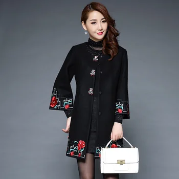

2020 Spring New Style Women Beautiful Embroidery Coat Middle-aged Mom Jacquard Tops Elegant Mid-length Bat Sleeve Woolen Trench