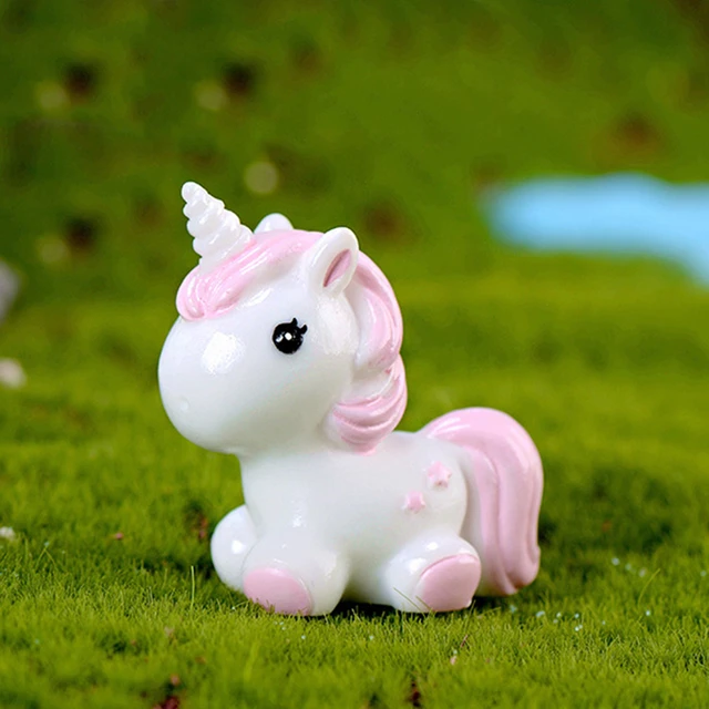 Unicorn Miniatures Figurines Cute Resin Mini Unicorn Crafts Family Micro  Landscape Decoration Home Decor