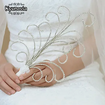 

Kyunovia Women's Rhinestones Bouquet Handmade Crystals Sprays Bunch Bridal Bouquet Wedding Party Accessories Marriage Bridal BY6