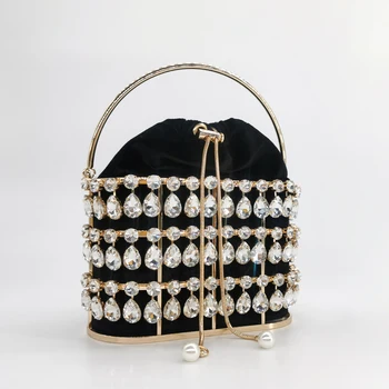 

Big Crystal Rhinestone Evening Clutch Bag Women Luxury Designer Handbags High Quality Ladies Metal Velvet Party Diamond Purse