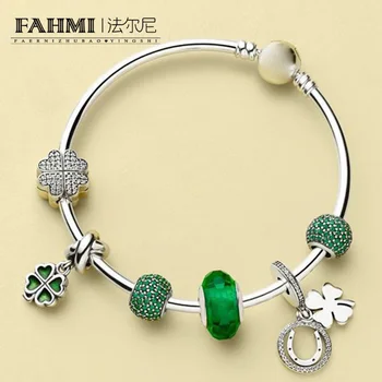 

2020 100% 925 Sterling Silver 1:1 Green Pave Ball Charm PETALS OF LOVE CLIP GOOD LUCK HANGING CHARM Four-leaf Clover Bangle Set
