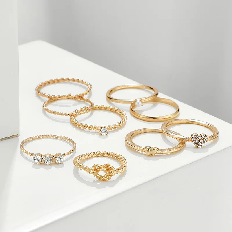 13659730999_1341940629