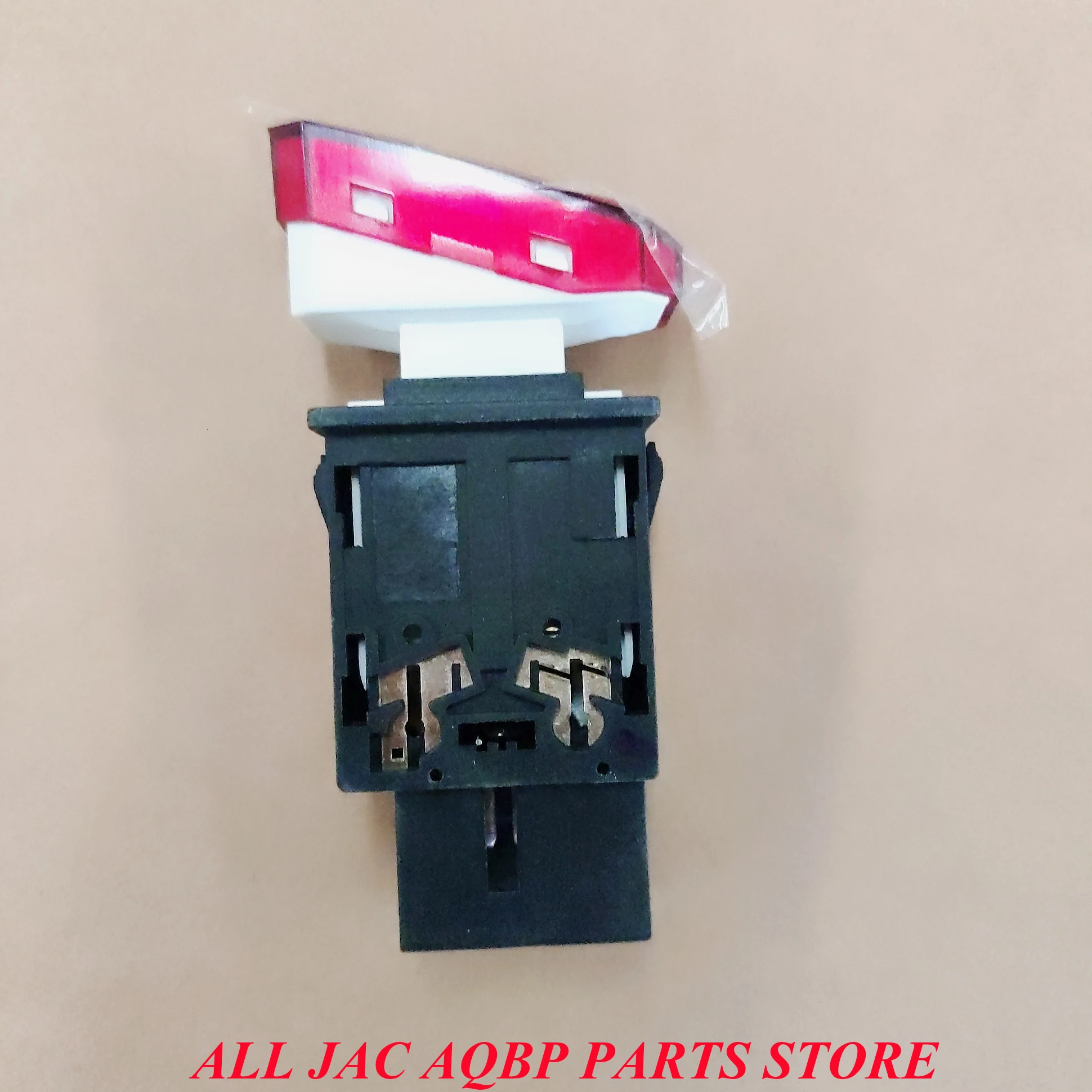 Автозапчасти OE номер 3750907U8260 для JAC J3 J5 Предупреждение светильник переключатель