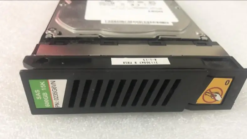 0235G6VN 600 ГБ 15 К SAS 3,5 inch S2600T S5500T обеспечить новый в оригинальной коробке. Обещано отправить в течение 24 часов