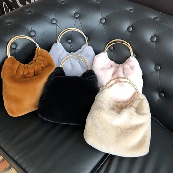 

2020 NEW Women Fur Bags Fashion Soft Fluffy Fur Interior Eco Handbag Tote Cute Bag Fashion metal wrist rabbit fur bag