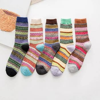 

5Pairs/Set Women Winter Womens Vintage SocksWinter Soft Warm Thick Cold Knit Wool Crew Socks Geometry Print Comfortable