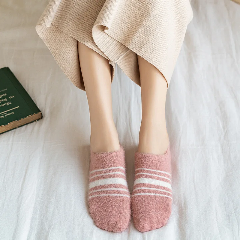 Socks Women Short thick Invisible Warm Socks Winter Spring Slippers Low Cut Pet Socks striped Ladies Bear Ankle Sock Girls