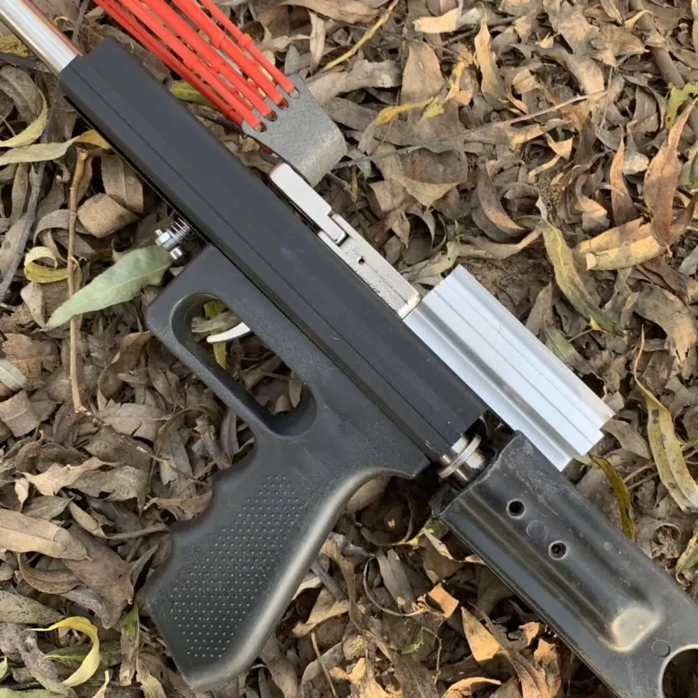 Online Mini Kreative recanting schleuder bohrung mechanische slingshot im schießen spielzeug Jagd werkzeuge Erstellt