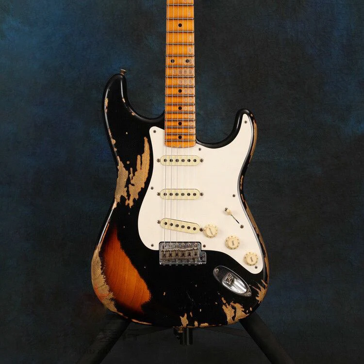

Custom shop.Black color Relics Electric Guitar,white pickguard,high quality Relics maple fingerboard.6 stings guitarra