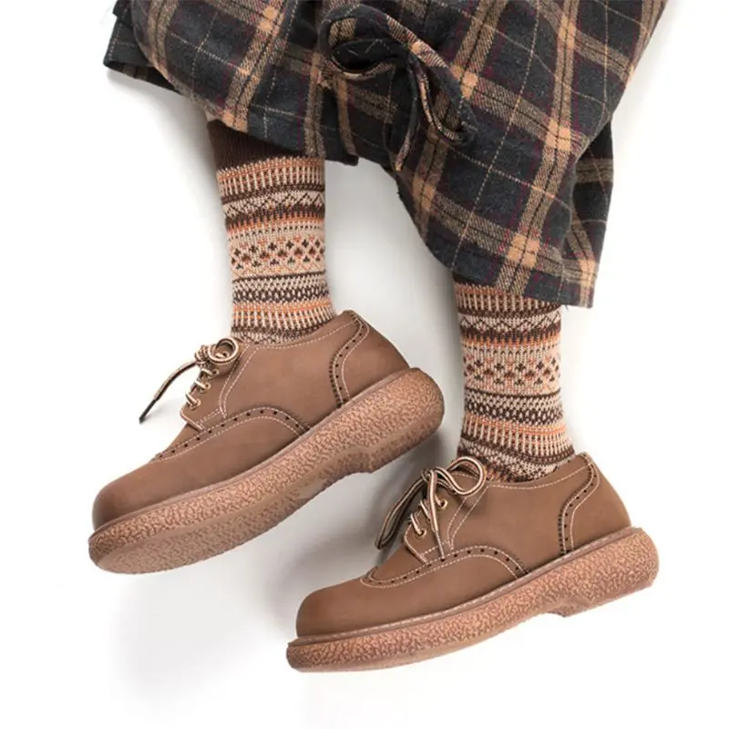 4 пары, Женские винтажные рождественские хлопковые носки, этнические полосатые зимние Чулочные изделия 40JF