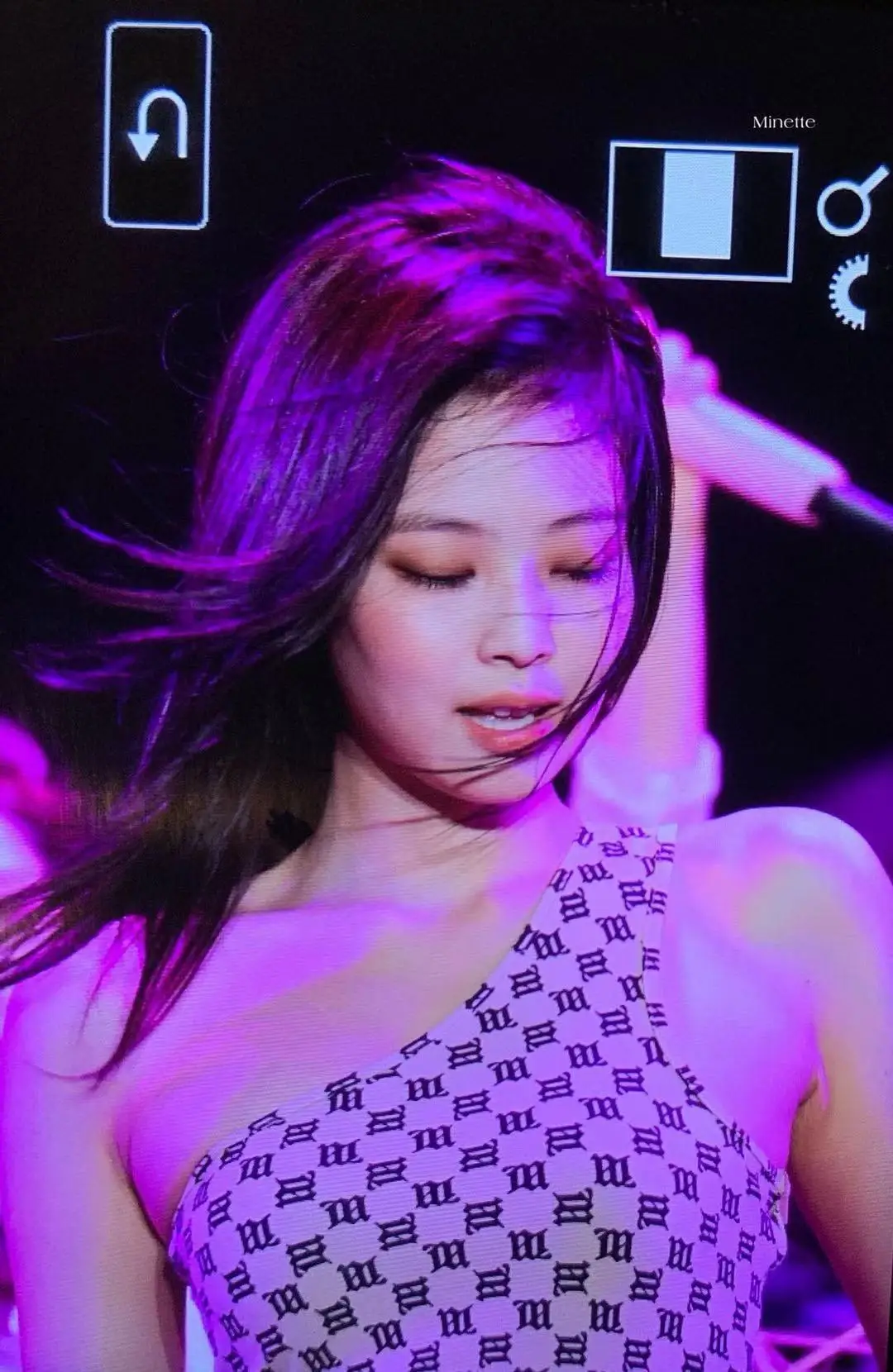 Kpop Blackpink JENNIE Летняя мода с лямкой на одно плечо по диагонали футболка Женские сексуальные колготки футболки тонкие Топы танцевальное шоу Женская Ретро-футболка