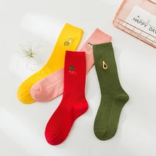 Забавные милые хлопковые Свободные Носки с рисунком банана, вишни, авокадо, фруктов для женщин и девочек, зимние японские желтые дизайнерские носки в стиле ретро Харадзюку