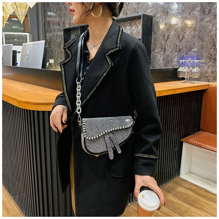 Elegant Women's Bag Sparkling Diamond Pure Color Saddle Handbag Luxury Chain Strap PU Leather Crossbody Bag
