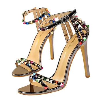 

2020 new Roman style women's shoes fine heel super high heel open toe with hollow color rivets large size sandals