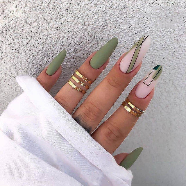 False Nail with Love Pattern Diamond Designs Long Coffin Ballerina Fake Nails Press On Nails with Glue Manicure Tool