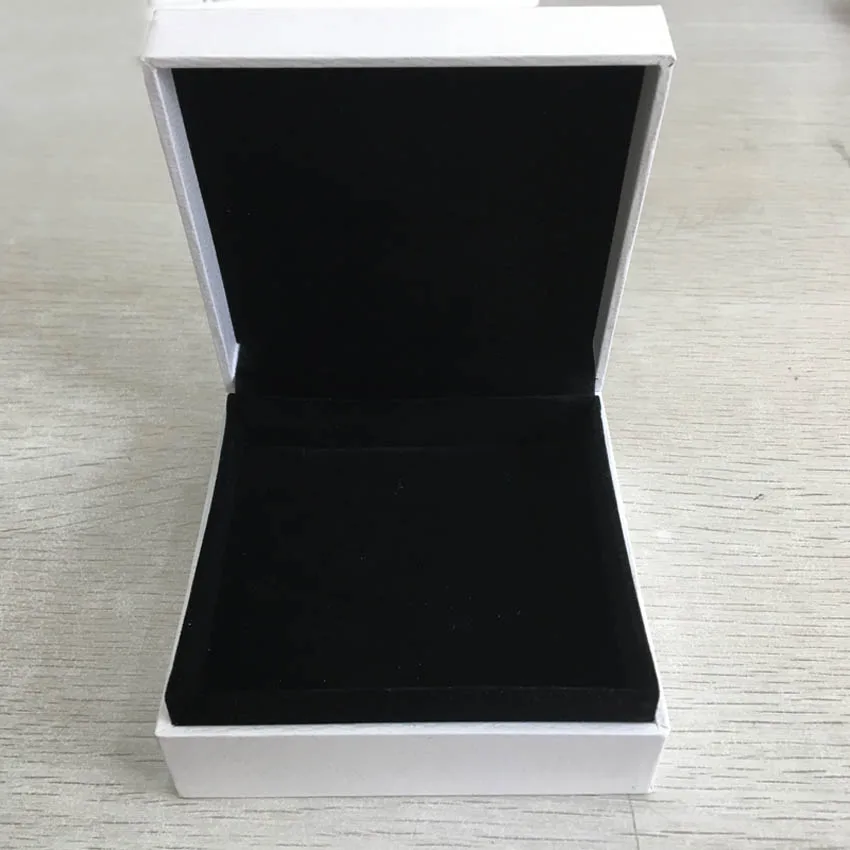 

9*9*4 cm Packaging Paper Box Bracelet Jewelry Display Ring Bracelet Earrings Gift Velvet Box Compatible with DIY Europe Jewelry