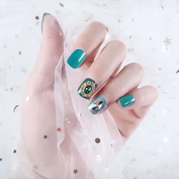 

24Pcs/box Green Gem Shiny Powder Short fake nails with designs Bride Wedding Removable Wearable Full Cover artificial with Glue