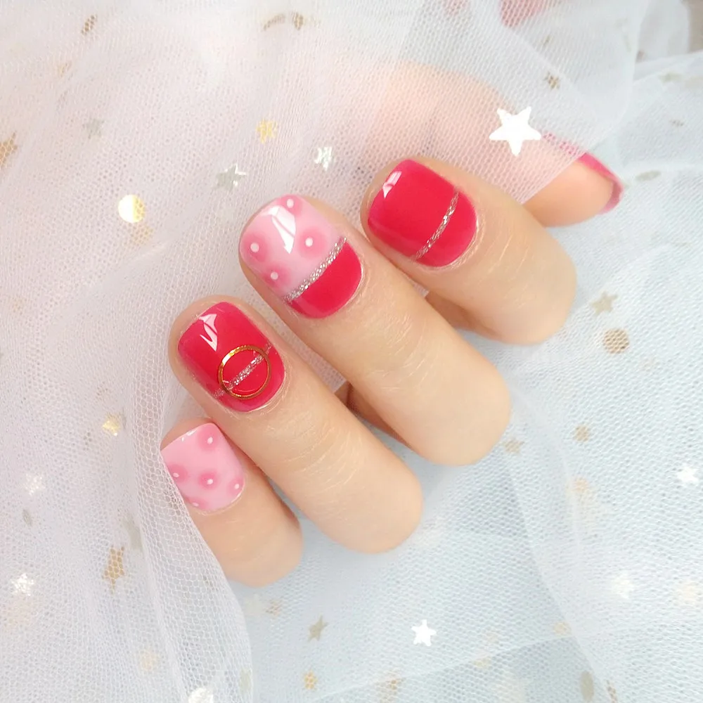 

24 Pcs Artificial Finger Fake Nails Short False Nails Tips With Design Lady Summer Manicure Press On Nails 22#