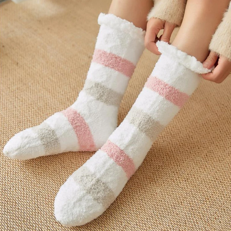 Chaussettes cocooning à rayures antidérapant