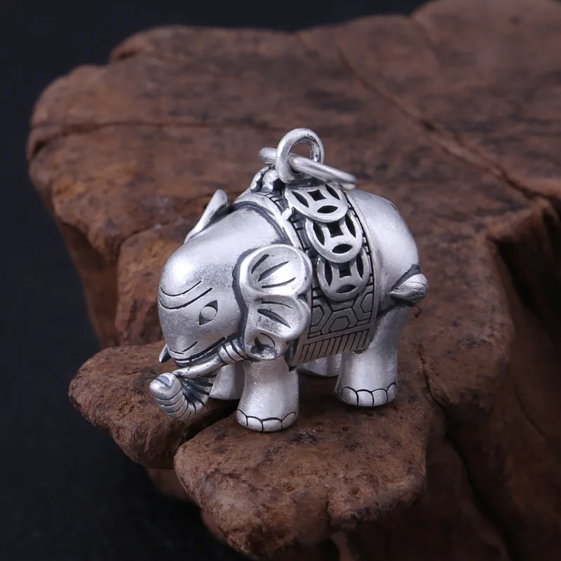 

925 Sterling Silver Jewelry Thai Silver Fashion Retro Money Elephant Men And Women Models Pendant Sweater Chain Pendant