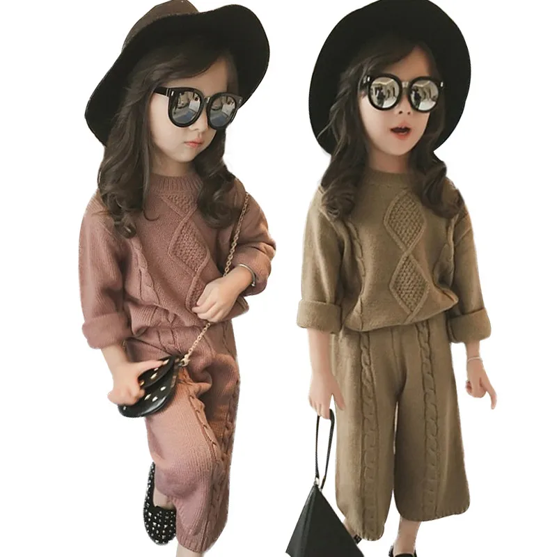 

2023 autumn childrens girl clothing new casual knitted long-sleeved suit Mori female warm pure color pattern sweater top + pants