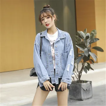 

Plus size Women's Spring 2020 Heavy industry Rivets Frayed Hole Denim Jacket Vintage Loose Big pocket Female Casual Jeans Jacket