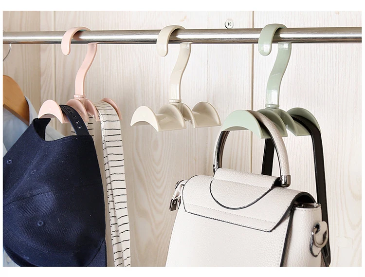 4046506032_2128044729