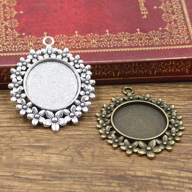 2 stücke Fit 25mm Runde Blume Glas Cabochon Basis Einstellung Heißer Antike Bronze Silber Farbe Farbe Anhänger Tablett für Schmuck DIY Machen