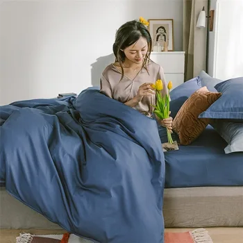 

Solid color double fight cotton jet four-piece suit cotton net red quilt cover bed linen bedding