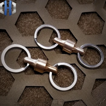 

Quick Buckle Quick Detach Outdoor Tactical Backpack EDC Key Ring Carabiner Climbing Keychain Outdoor Tools