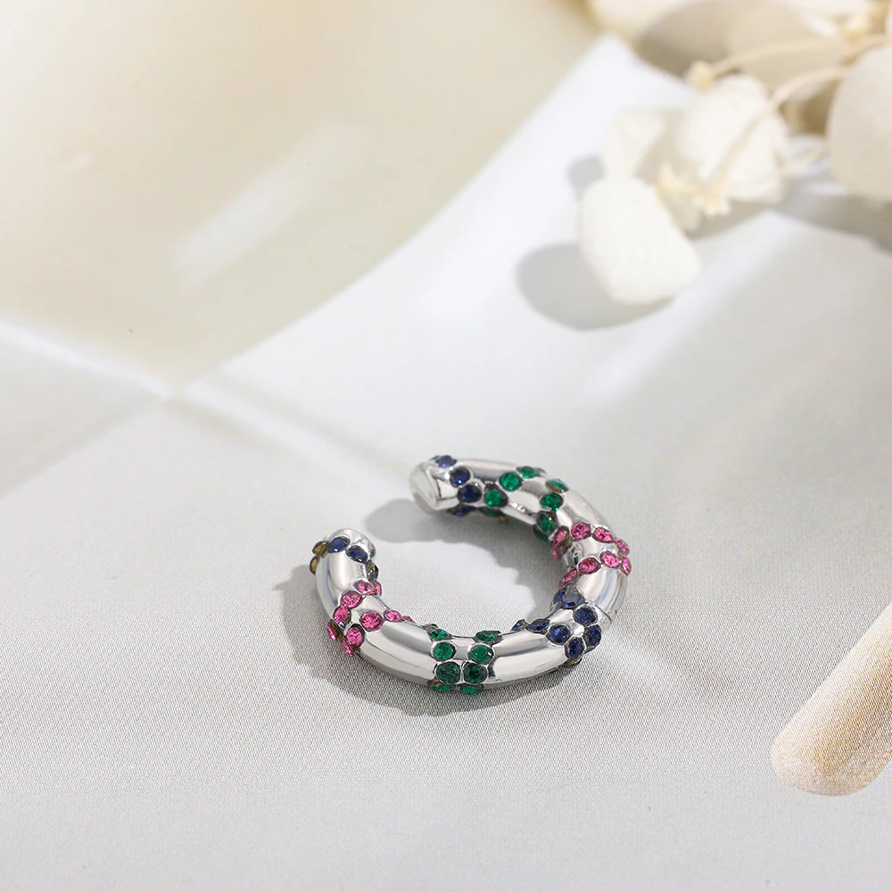 Boho Ethnic CZ Earcuffs Clip on Earrings for Women Pearl Crystal Without Piercing Cartilage Earrings Ear Clips Wedding Jewelry