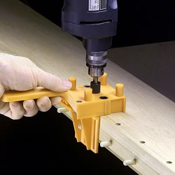 Outils de sciage pour trous Guide de perçage, le gabarit pour chevilles à bois s'adapte à 6 8 mèches de 10mm Perçage du bois avec manchon en métal 
